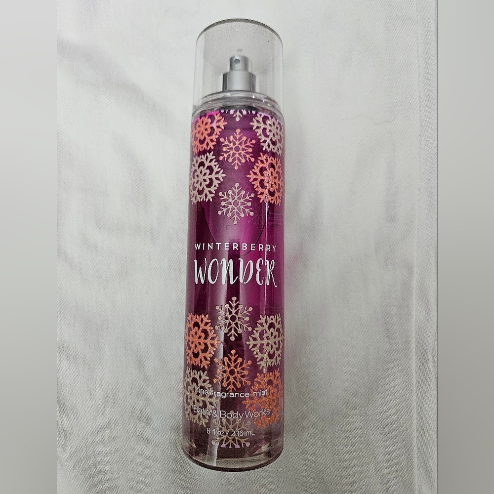 Bath & Body Works Winterberry Wonder Mist